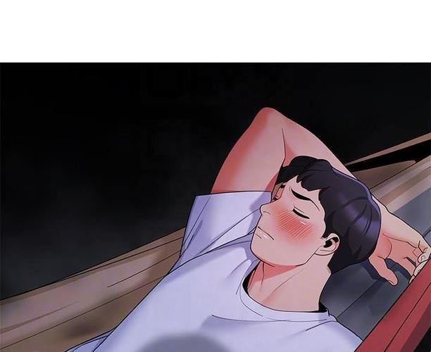 帐篷里的秘密：漫画免费画新，网友热议下的幽默狂想曲